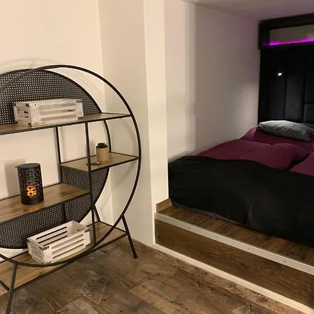 Akacfaapartman Apartment *