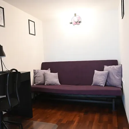 Apartamento Akacfaapartman *