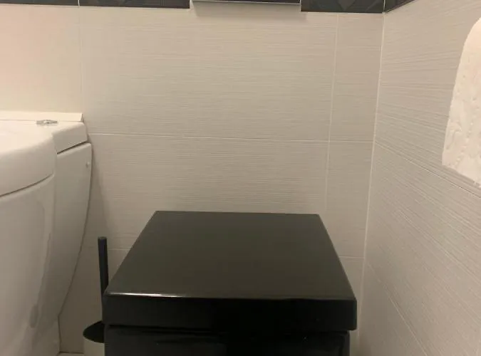 Akacfaapartman * بودابست